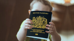 brytyjski paszport dla dziecka